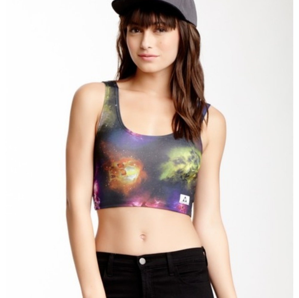 Element crop top